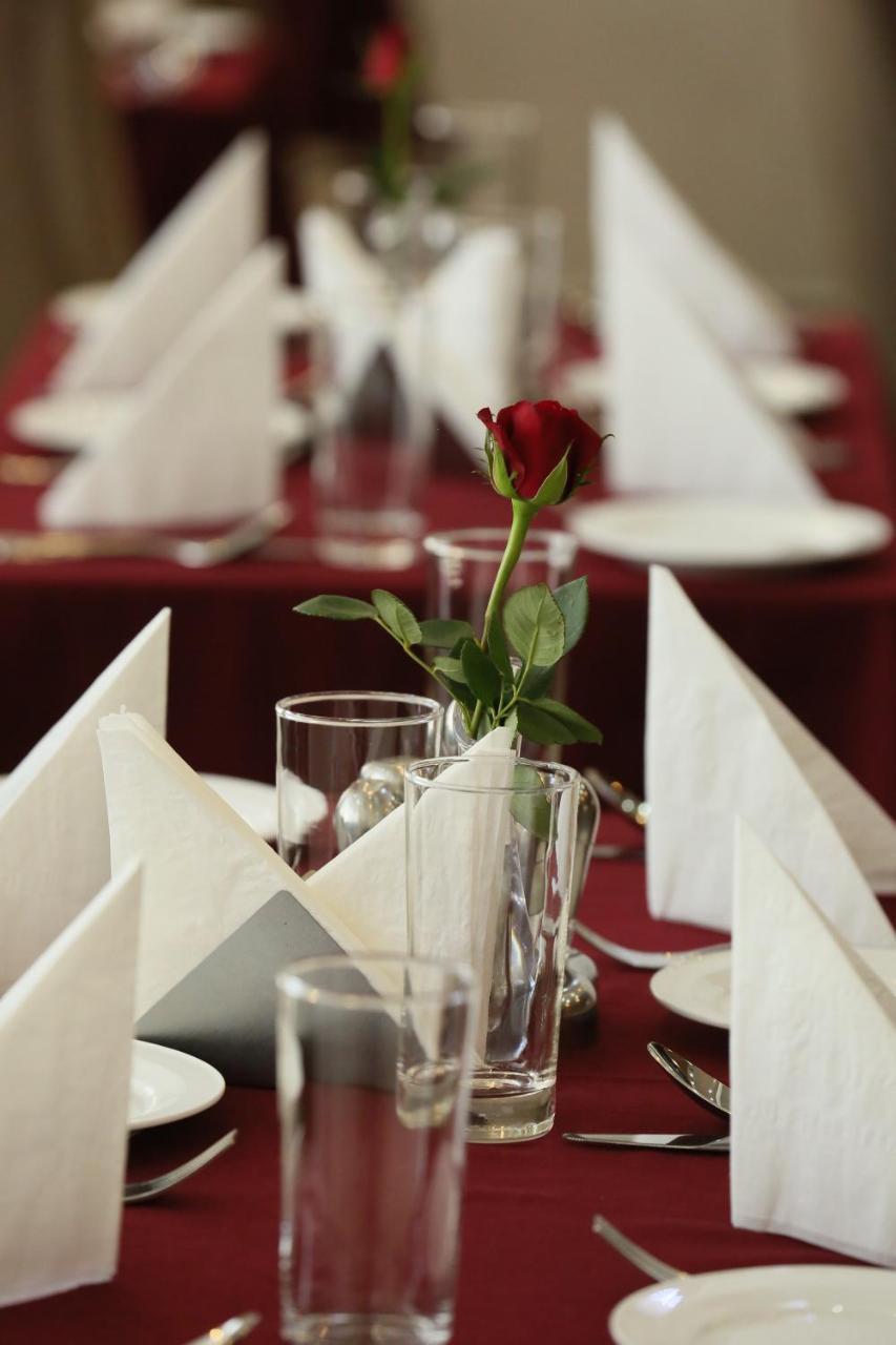 Marcen Addis Hotel Ngoại thất bức ảnh
